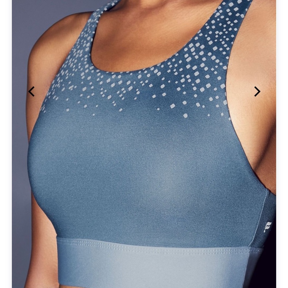Sports bra